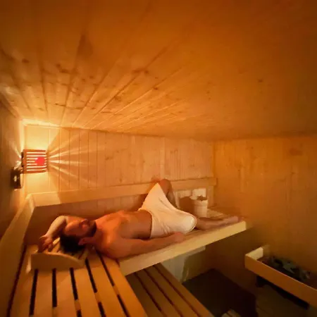 Safranberg & Sauna Hotell 3*
